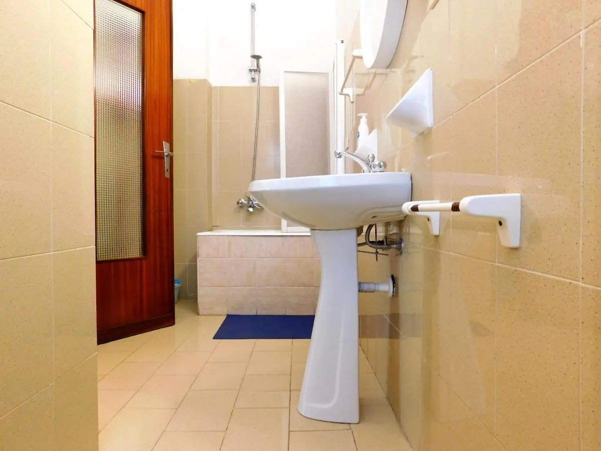 Bilocale A 20M Dal Mare Apartment Levanto Italy